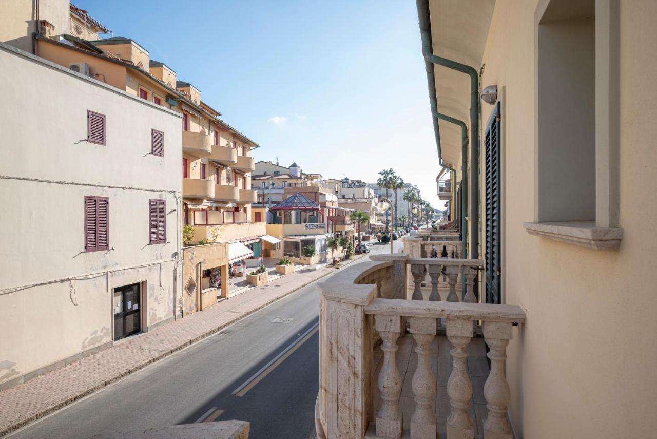 Trilocale A Due Passi Dal Centro E Dal Mare Apartment San Vincenzo Bagian luar foto