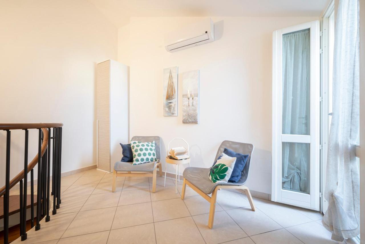 Trilocale A Due Passi Dal Centro E Dal Mare Apartment San Vincenzo Bagian luar foto