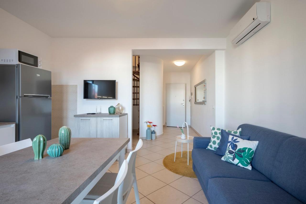Trilocale A Due Passi Dal Centro E Dal Mare Apartment San Vincenzo Bagian luar foto